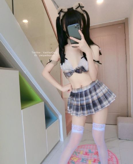 yellow在线_720高清在线